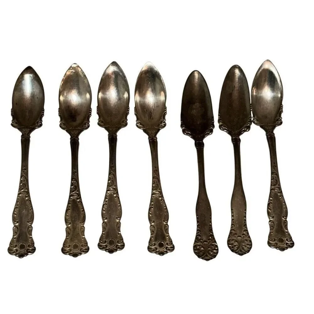 7 Vintage WM Rogers & Son AA Silver Grapefruit Spoon Set 6.5